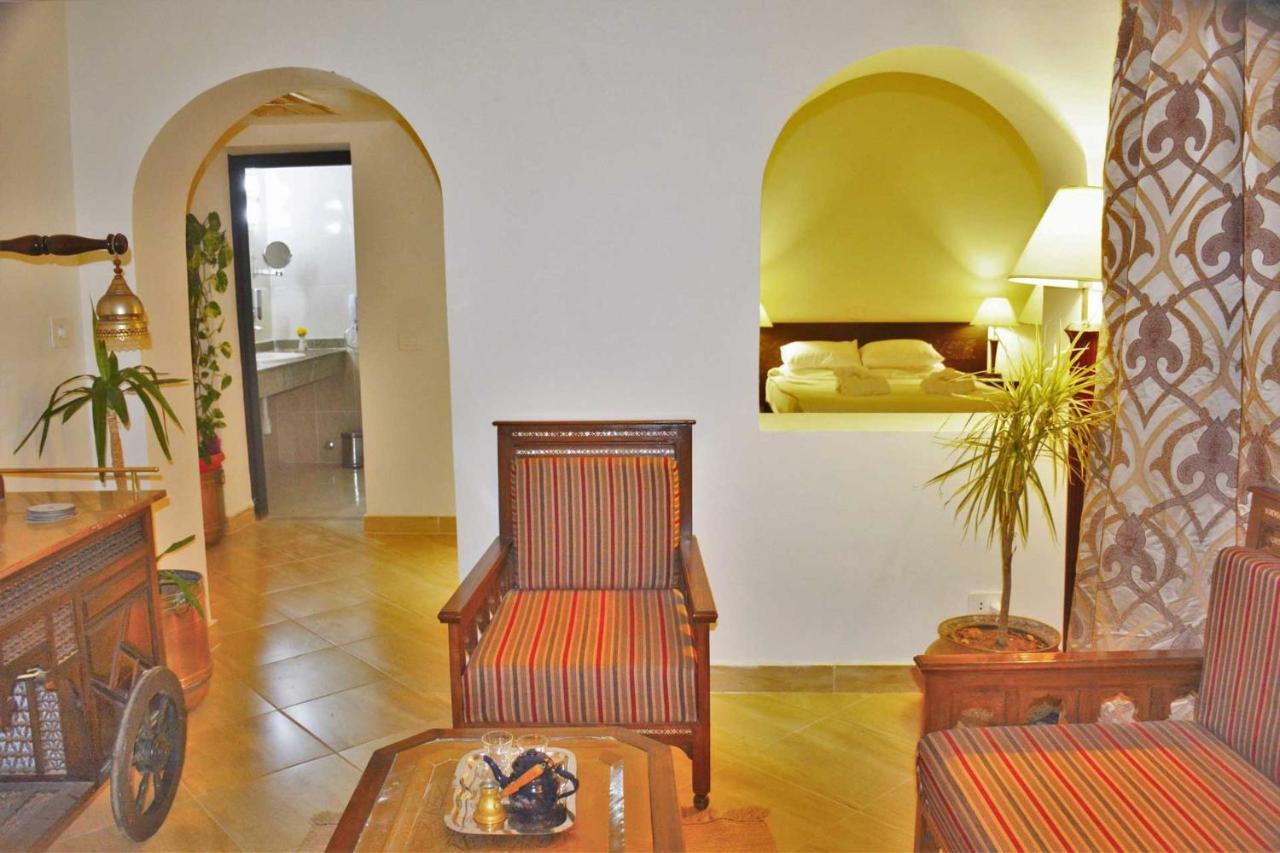 Rohanou Beach Resort El Qoseir Extérieur photo