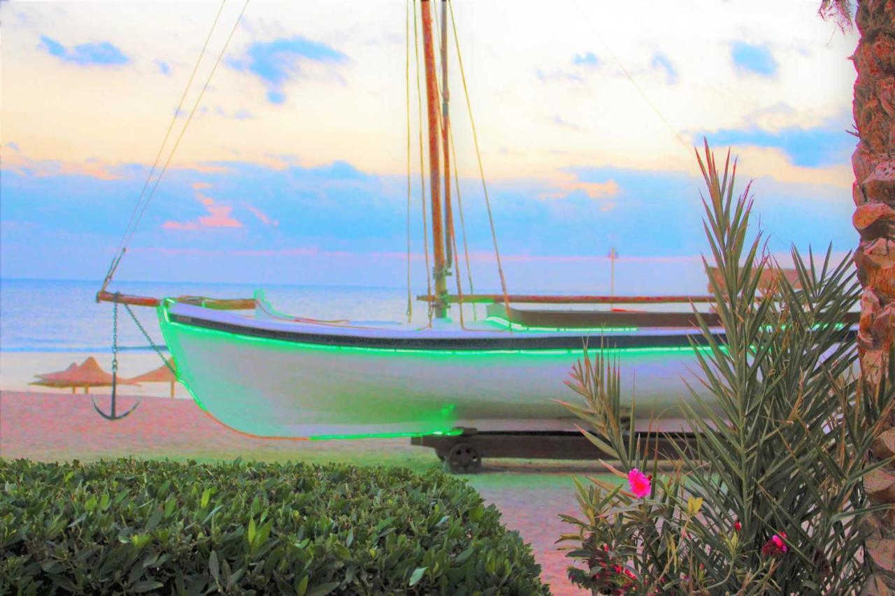 Rohanou Beach Resort El Qoseir Extérieur photo