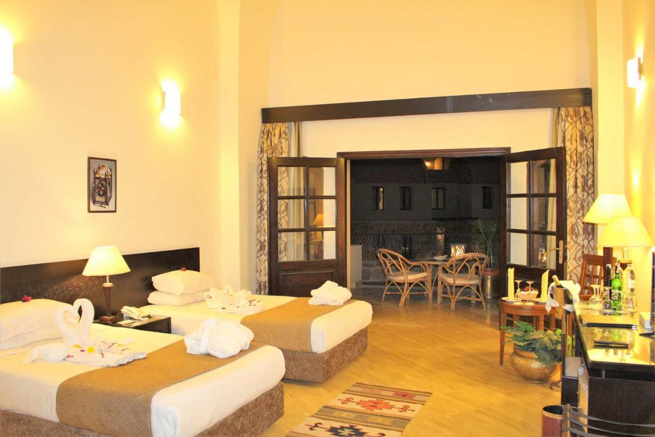 Rohanou Beach Resort El Qoseir Extérieur photo